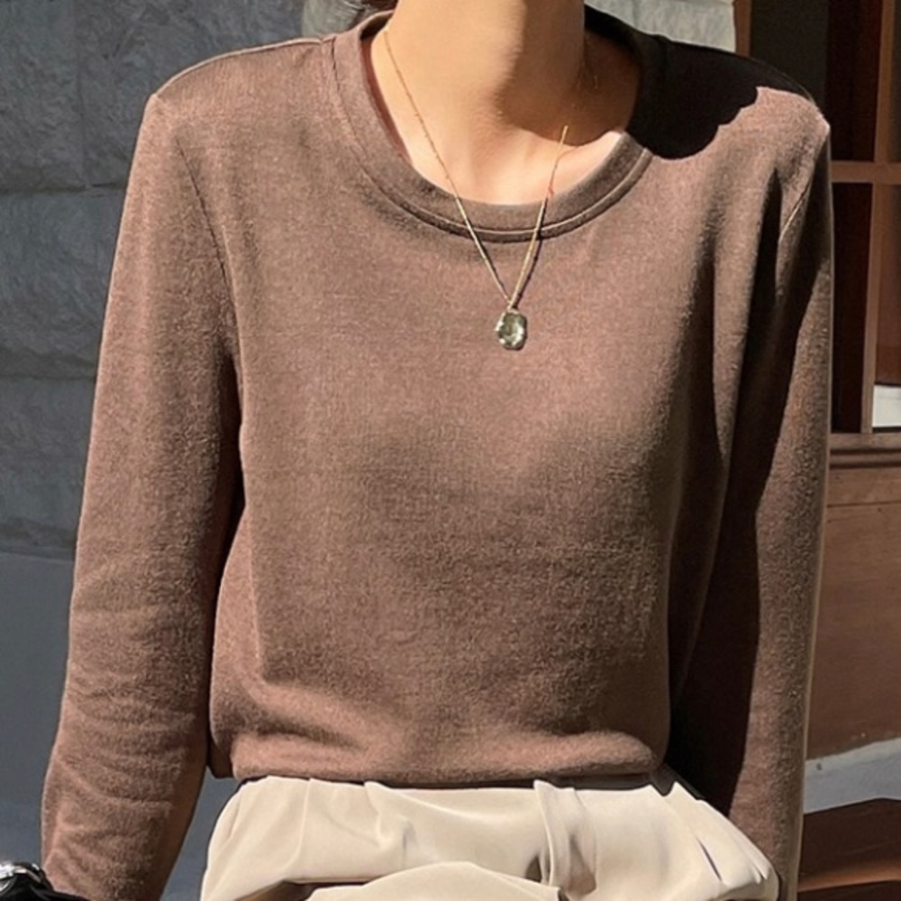 Brown Long Sleeve Crewneck Tshirt | Size Small